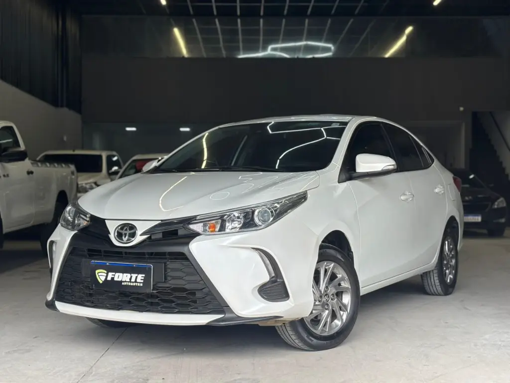 Yaris XS Sedan 1.5